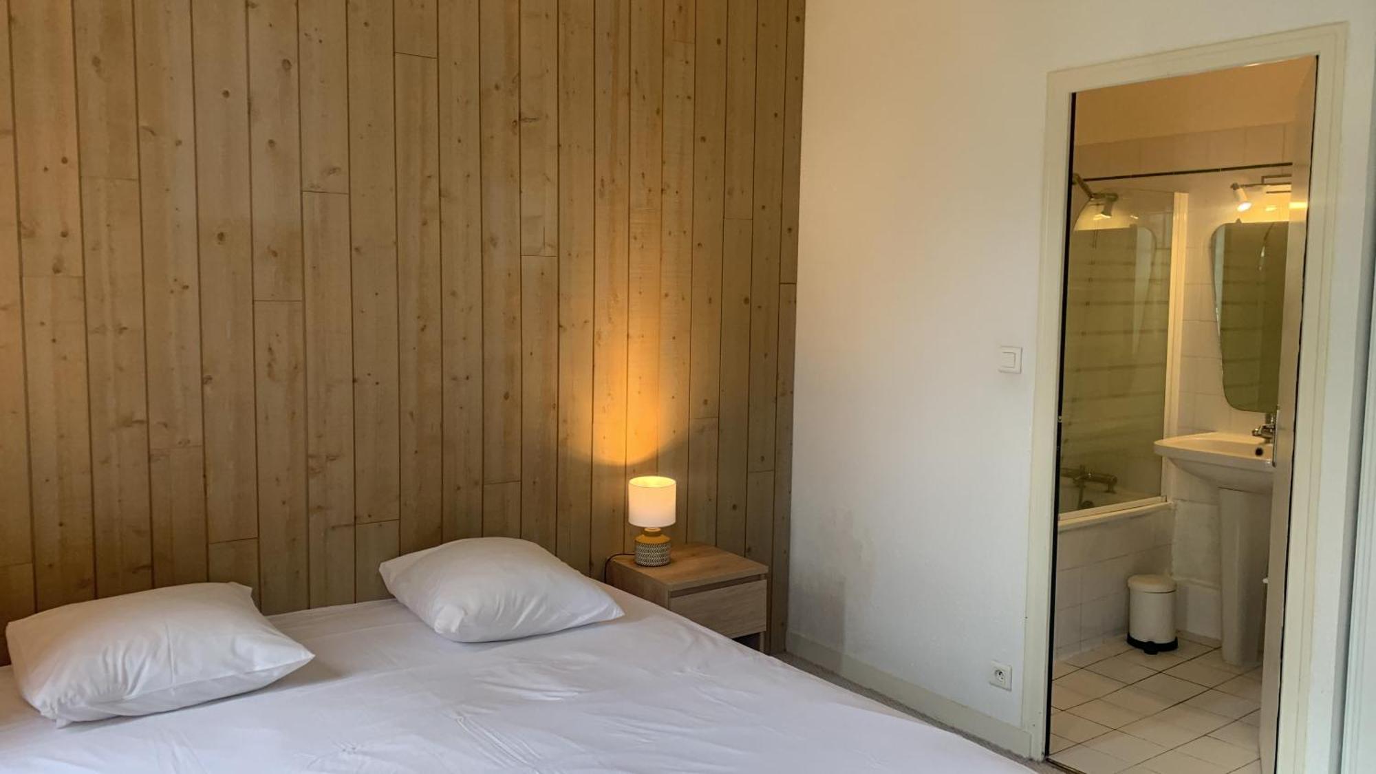 L'Appart Sur Jardin 42M2 Tres Calme La Rochelle  Bagian luar foto